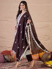 Women Ethnic Motifs Embroidered Regular Thread Work Kurta with Trousers & With Dupatta