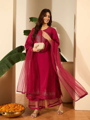 Floral Yoke Design Sweetheart Neck Straight Kurta & Trousers With Dupatta