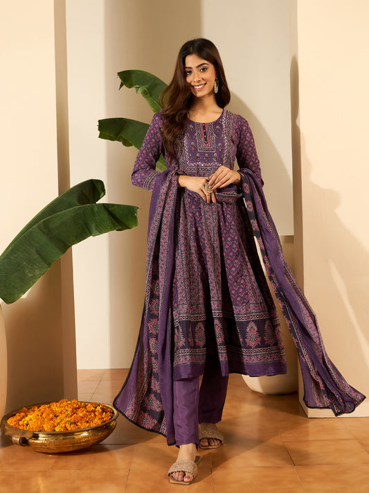 Women Floral Printed Regular Thread Work Kurta with Trousers & Dupatta