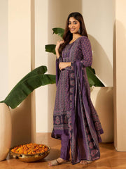 Women Floral Printed Regular Thread Work Kurta with Trousers & Dupatta