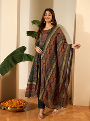 Women Floral Printed Regular Thread Work Kurta with Trousers & With Dupatta