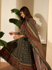 Women Floral Printed Regular Thread Work Kurta with Trousers & With Dupatta