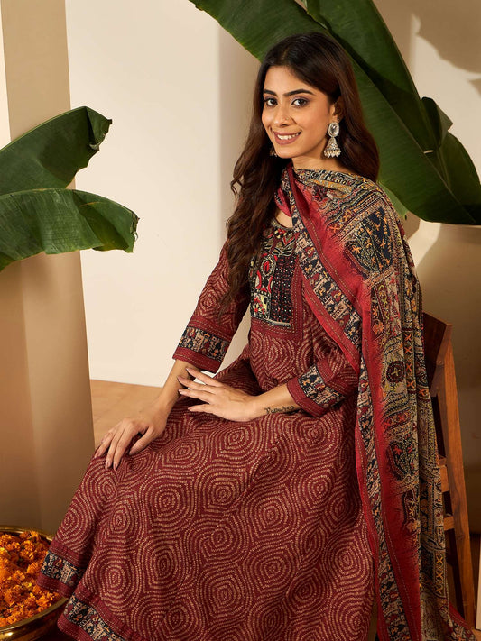 Women Bandhni Printed and Thread Embroidered Anarkali Kurta Set with Dupatta