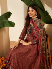 Women Bandhni Printed and Thread Embroidered Anarkali Kurta Set with Dupatta
