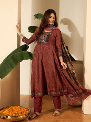 Women Bandhni Printed and Thread Embroidered Anarkali Kurta Set with Dupatta