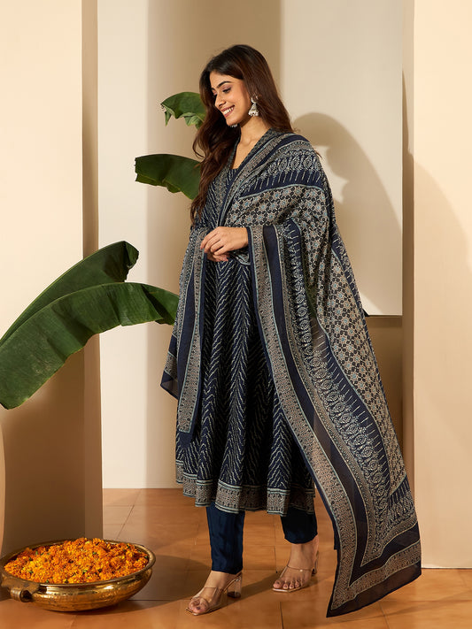 Bandhani Printed Anarakli Thread Work Kurta With Trousers & Dupatta