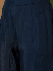 Bandhani Printed Anarakli Thread Work Kurta With Trousers & Dupatta
