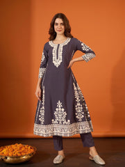 Women Ethnic Motifs Embroidered Regular Thread Work Kurta with Trousers & With Dupatta