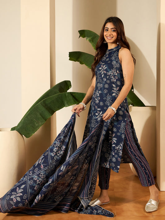 Women Floral Printed Halter Neck Linen Kurta with Trousers & Dupatta