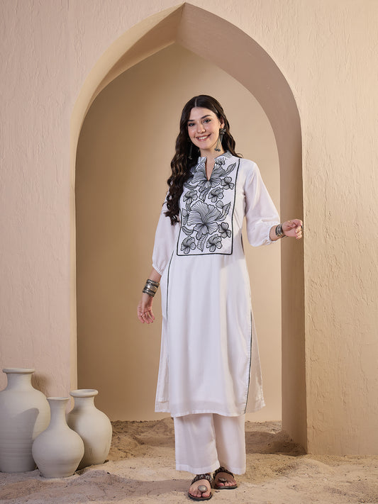 Women Floral Embroidered Regular Thread Work Kurta with Trousers