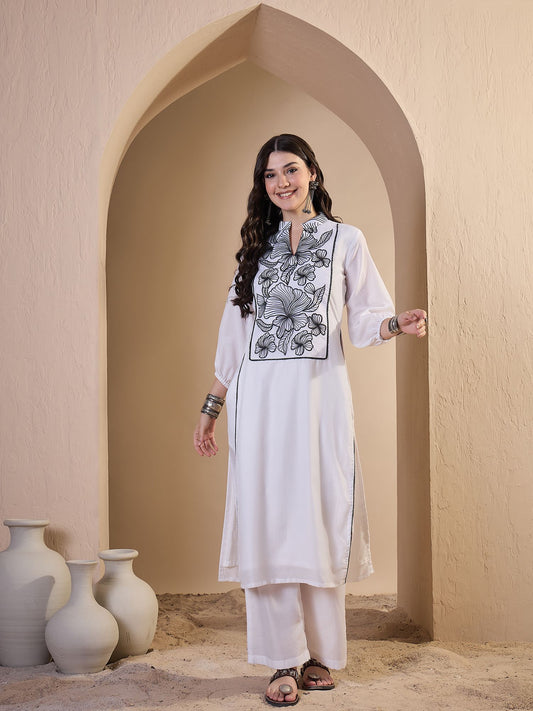 Women Floral Embroidered Regular Thread Work Kurta with Trousers