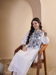 Women Floral Embroidered Regular Thread Work Kurta with Trousers