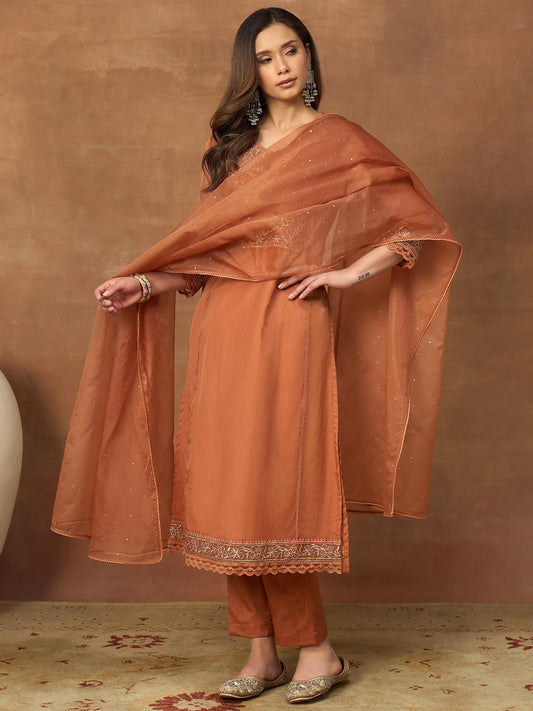 Women Floral Embroidered Regular Thread Work Kurta with Trousers & With Dupatta
