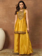 Women Ethnic Motifs Embroidered Regular Thread Work Kurti with Sharara & With Dupatta