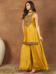 Women Ethnic Motifs Embroidered Regular Thread Work Kurti with Sharara & With Dupatta