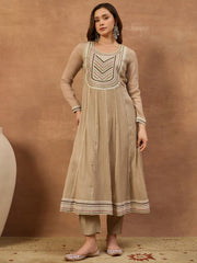 Women Ethnic Motifs Embroidered Panelled Thread Work Chanderi Cotton Kurta with Trousers & With
