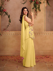 Women Floral Embroidered Regular Thread Work Kurti with Sharara & With Dupatta
