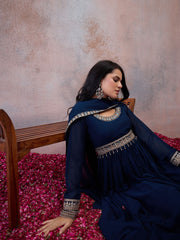 Women Embroidered Grandeur & Majestic Artwork Georgette Anarkali Kurta