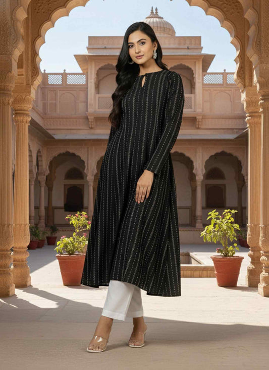 Women Keyhole Neck Kurta