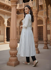 Women Keyhole Neck Kurta