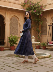 Women Keyhole Neck Kurta