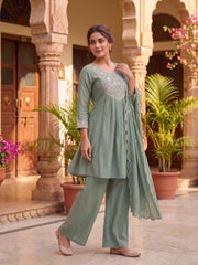Women Ethnic Motifs Embroidered Empire Thread Work Kurti with Palazzos & With Dupatta