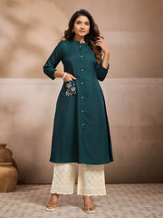 Women Floral Embroidered Thread Work Floral Kurta