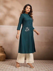 Women Floral Embroidered Thread Work Floral Kurta