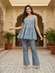 Floral Printed V-Neck Panelled Kurti
