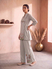 Women Floral Embroidered Chikankari Tunic with Palazzo