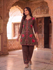 Floral Embroidered Tunic with Trousers
