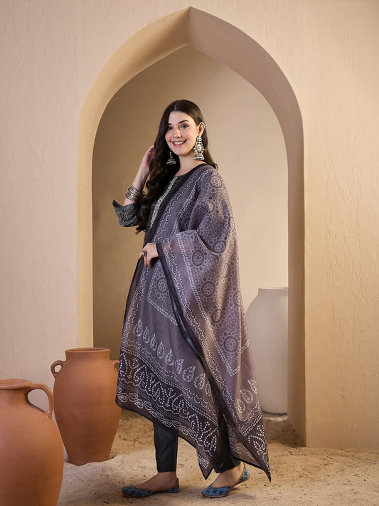 Women Printed Regular Thread Work Chanderi Cotton Top with Trousers & With Dupatta