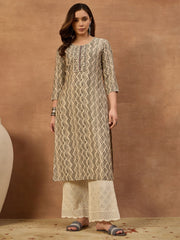 Women Geometric Printed Thread Work Kurta