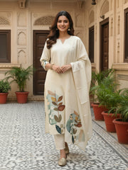 Women Floral Printed Regular Pure Cotton Kurta with Trousers & With Dupatta