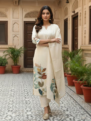 Women Floral Printed Regular Pure Cotton Kurta with Trousers & With Dupatta