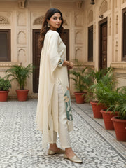 Women Floral Printed Regular Pure Cotton Kurta with Trousers & With Dupatta