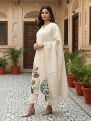 Women Floral Printed Regular Pure Cotton Kurta with Trousers & With Dupatta