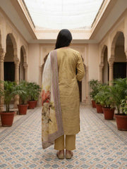 Women Floral Printed Straight Kurta & Trouser with Dupatta