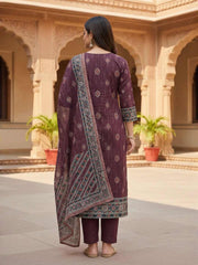 Women Ethnic Motifs Printed Regular Pure Cotton Kurta with Trousers & With Dupatta