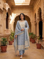 Women Floral Printed Regular Linen Kurta with Trousers & With Dupatta