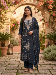 Women Floral Yoke Design Regular Thread Work Kurta with Trousers & With Dupatta