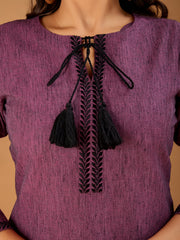 Tie-Up Neck Thread Work Straight Kurta