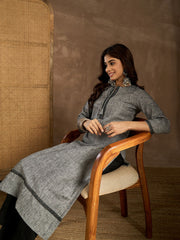 Women Embroidered Thread Work Lace Frills Bows and Ruffles Kurta
