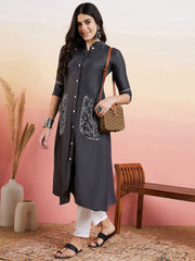 Grey Mandarin Collar Thread Work A-Line Kurta & Trousers With Pocket Detail