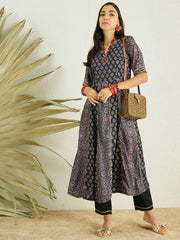 Women Ethnic Motifs Printed Anarkali Kurta with Trousers