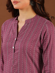 Women Striped Woven Design Straight Kurta