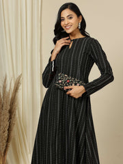 Woven Design Keyhole Neck Cotton A-Line Kurta