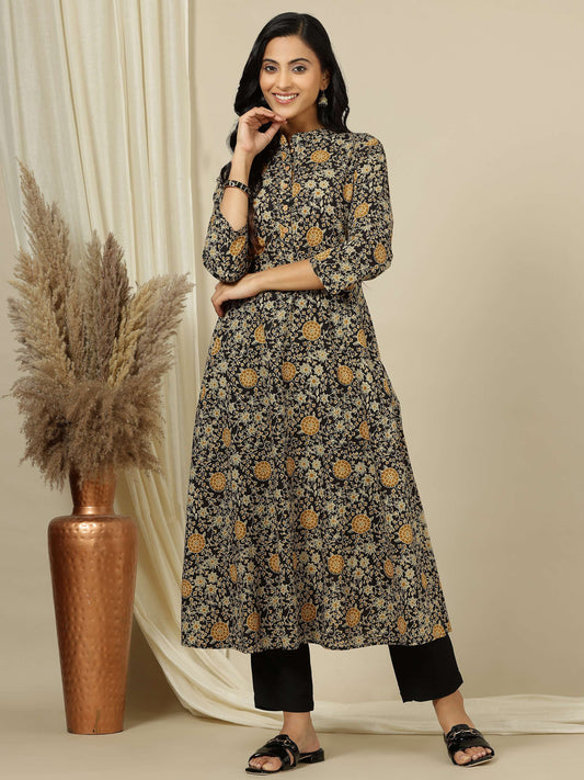 Floral Printed Mandarin Collar Pure Cotton Kurta