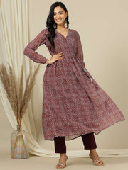Women Bandhani Printed Pleated Kurta with Trousers