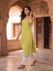 Women Ethnic Motifs Printed Regular Thread Work Kurta with Trousers